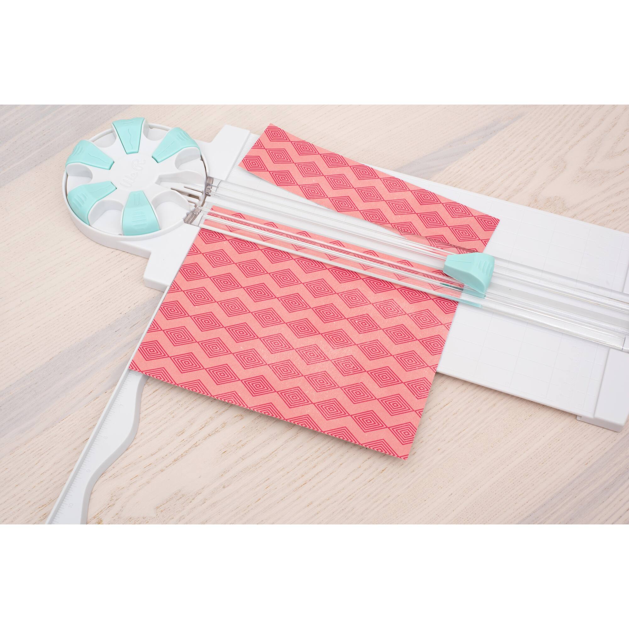 We R Memory Keepers® Dial Trimmer